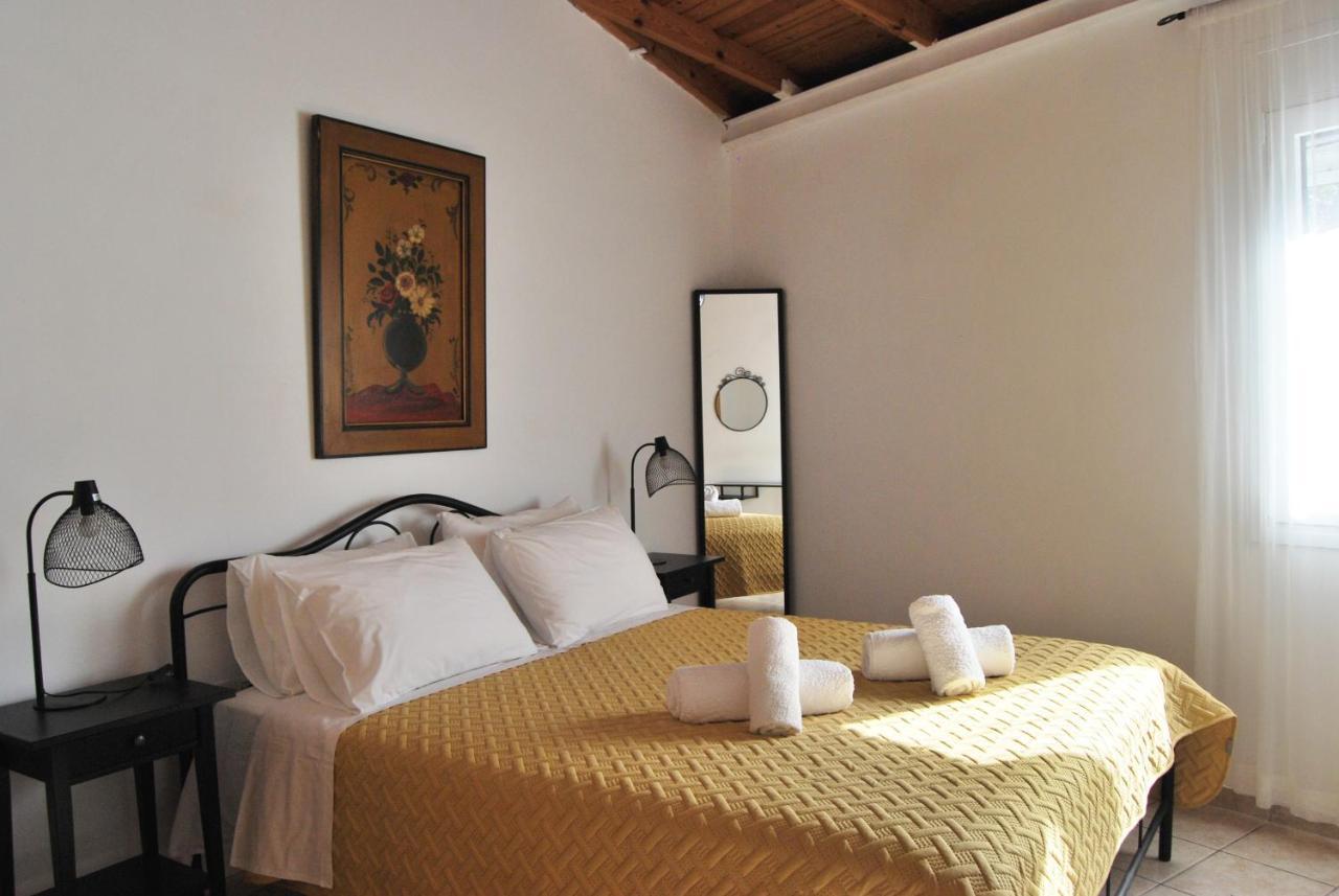 Chrysiida Suites Tersanas Buitenkant foto
